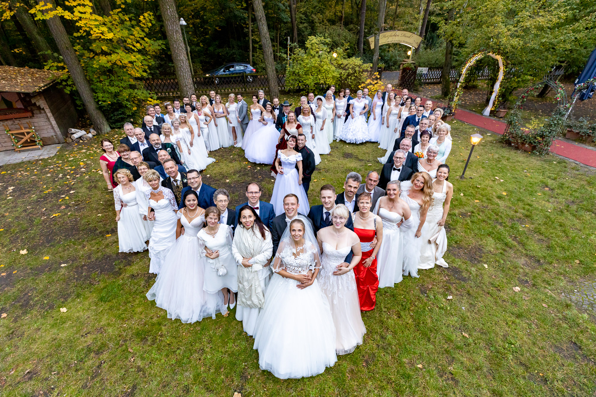 Brautkleiderball im Landhaus Hubertus mit den Hauptstadtfotografen